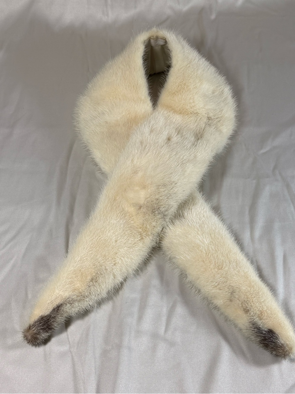 Antique Ivory Fur Collar with Dark Tip Accents